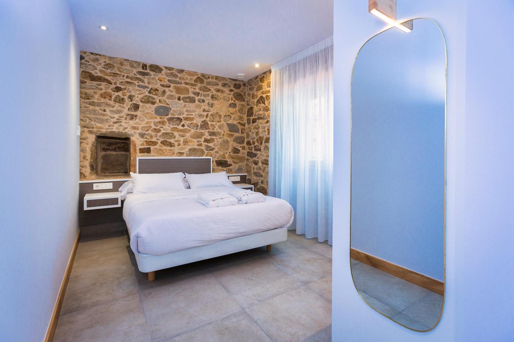 A De Lucia Hotel Quintans Exterior photo